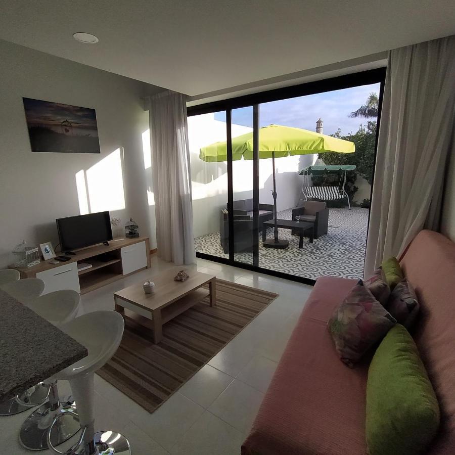 Helena'S House Apartment ปอนตาเดลกาดา ภายนอก รูปภาพ